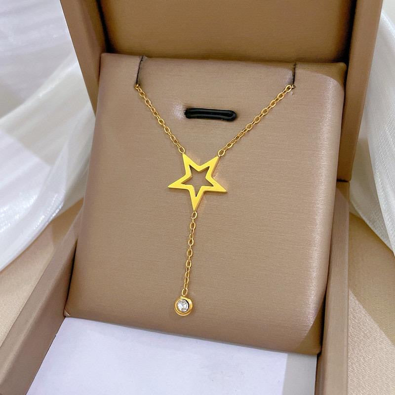 Star Rhinestone Necklace