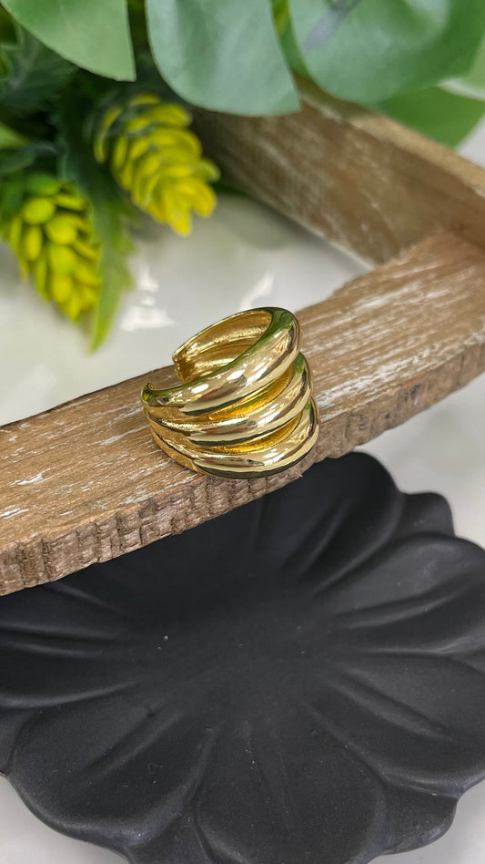 Three Lines Gold Turkish Ring