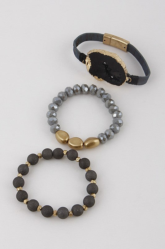 Contrast Stone Bracelet