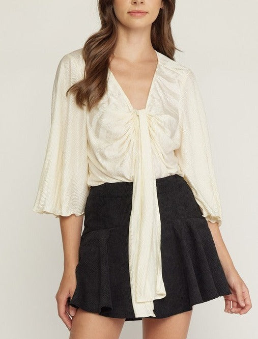 Textured V-neck 3/4 Sleeve Bodysuit