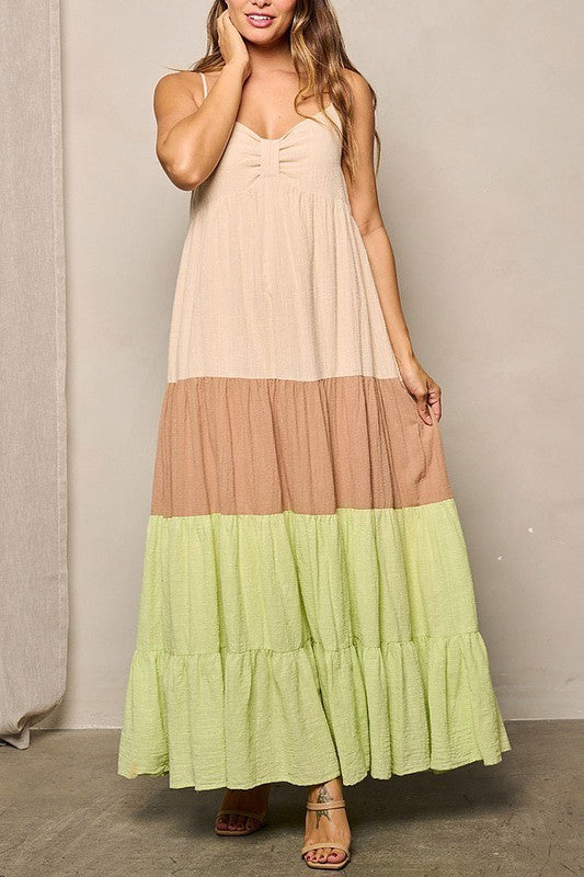 Color block Tiered Maxi Dress