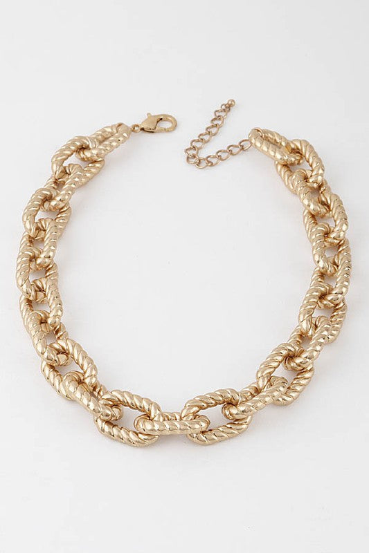 Twisted Link Chain Necklace