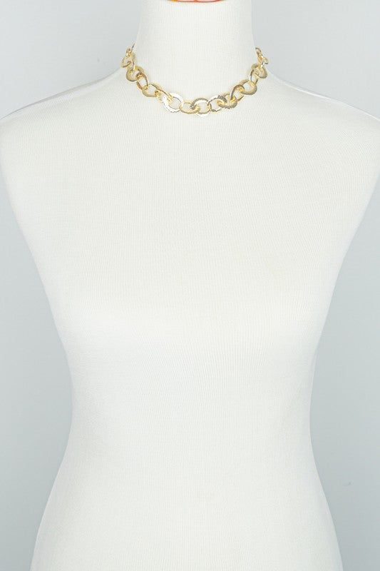 Flat Hammered Linked Loop Chain Necklace