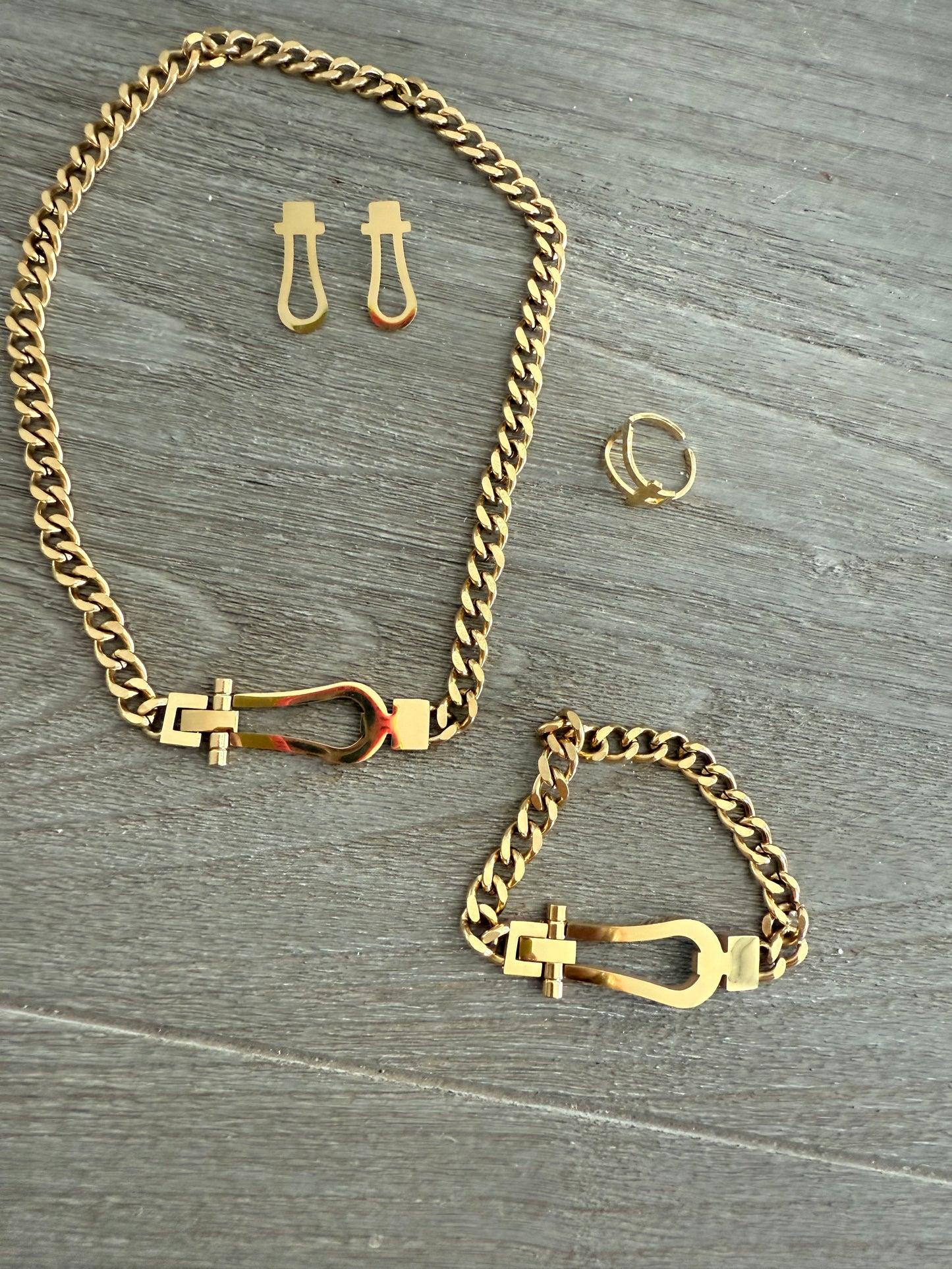 4 Pieces Fashion Set