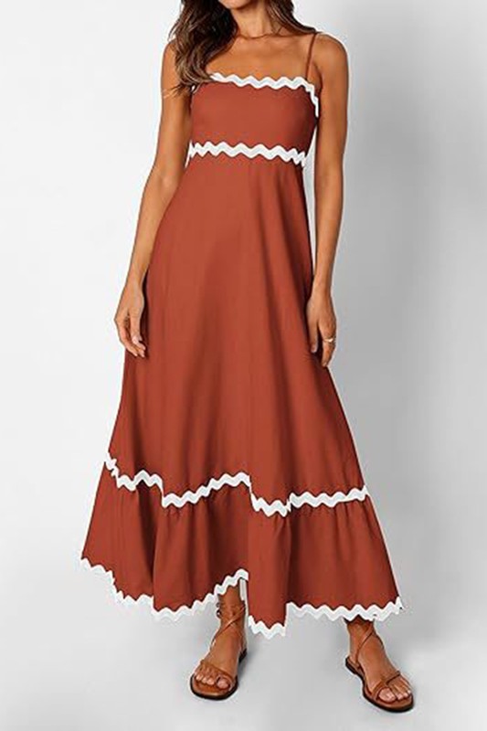 Hanging Strap Pleated Lace Dress