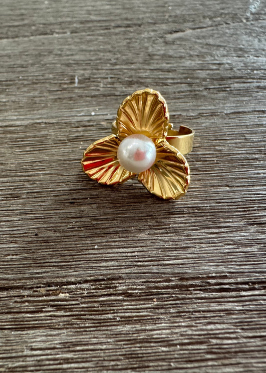 Flower Pearl Detail SS Ring
