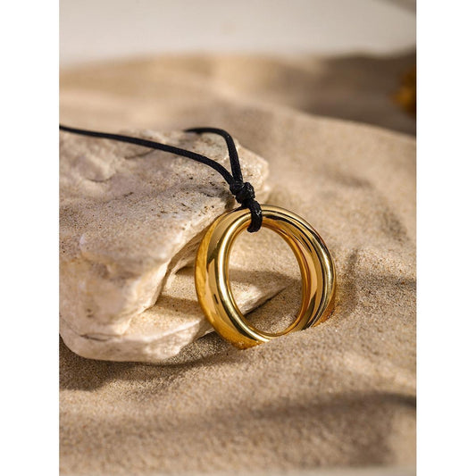 Round Pendant Necklace