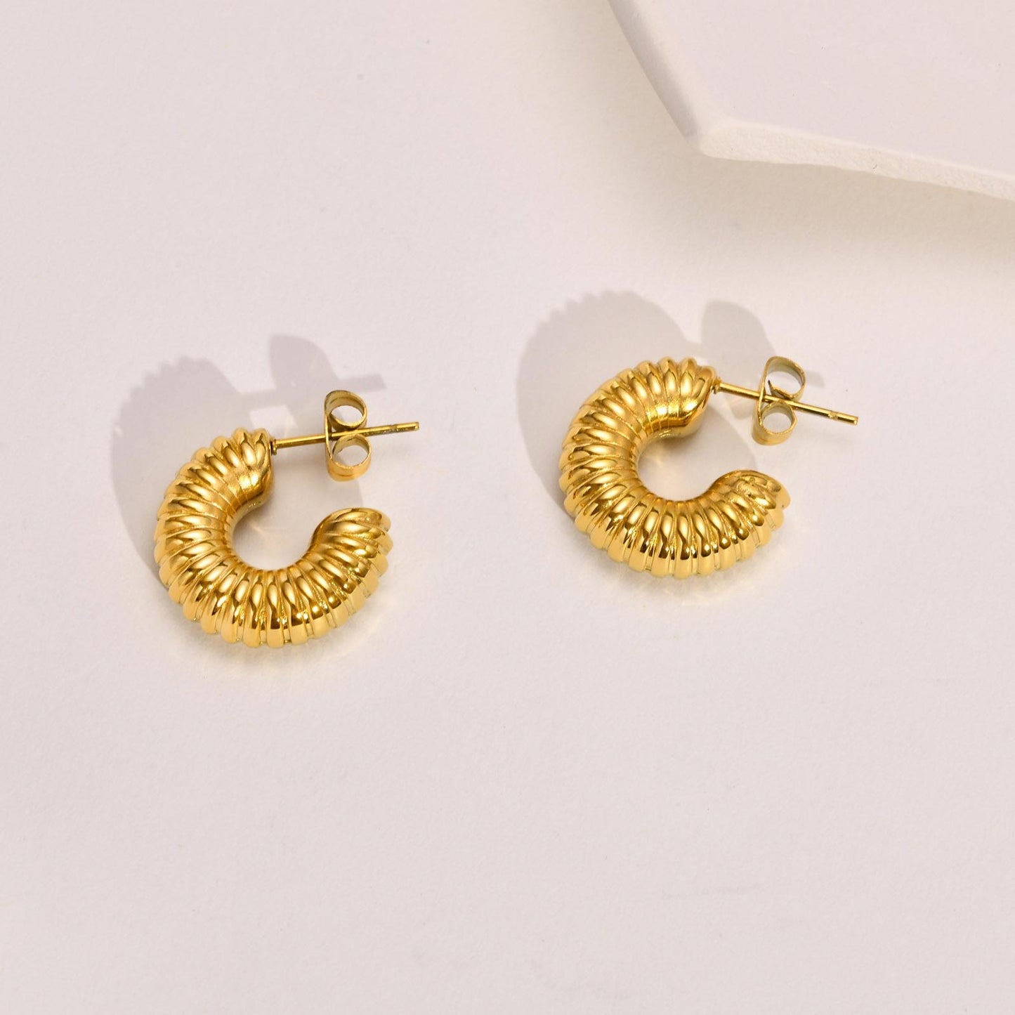 Round Fashion Earrings