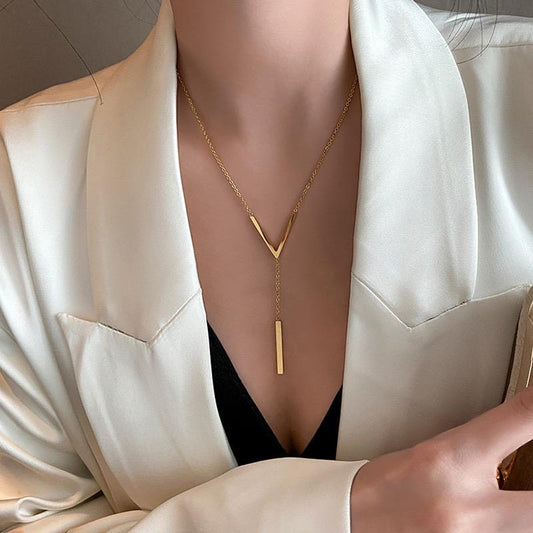 V Necklace