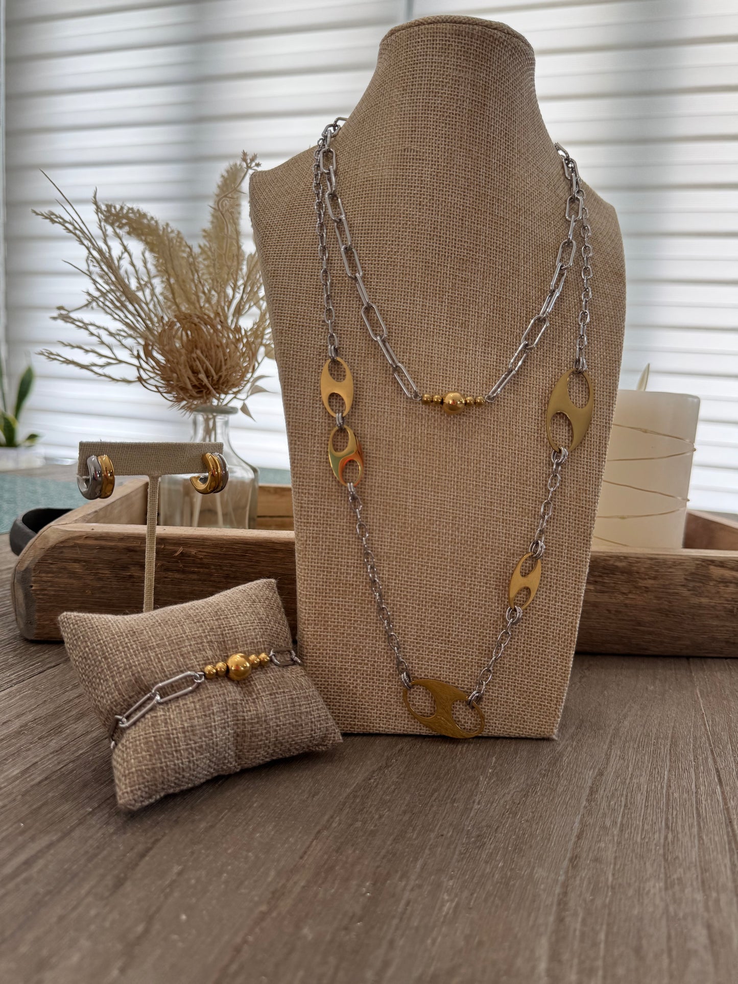 Two Tones Necklace