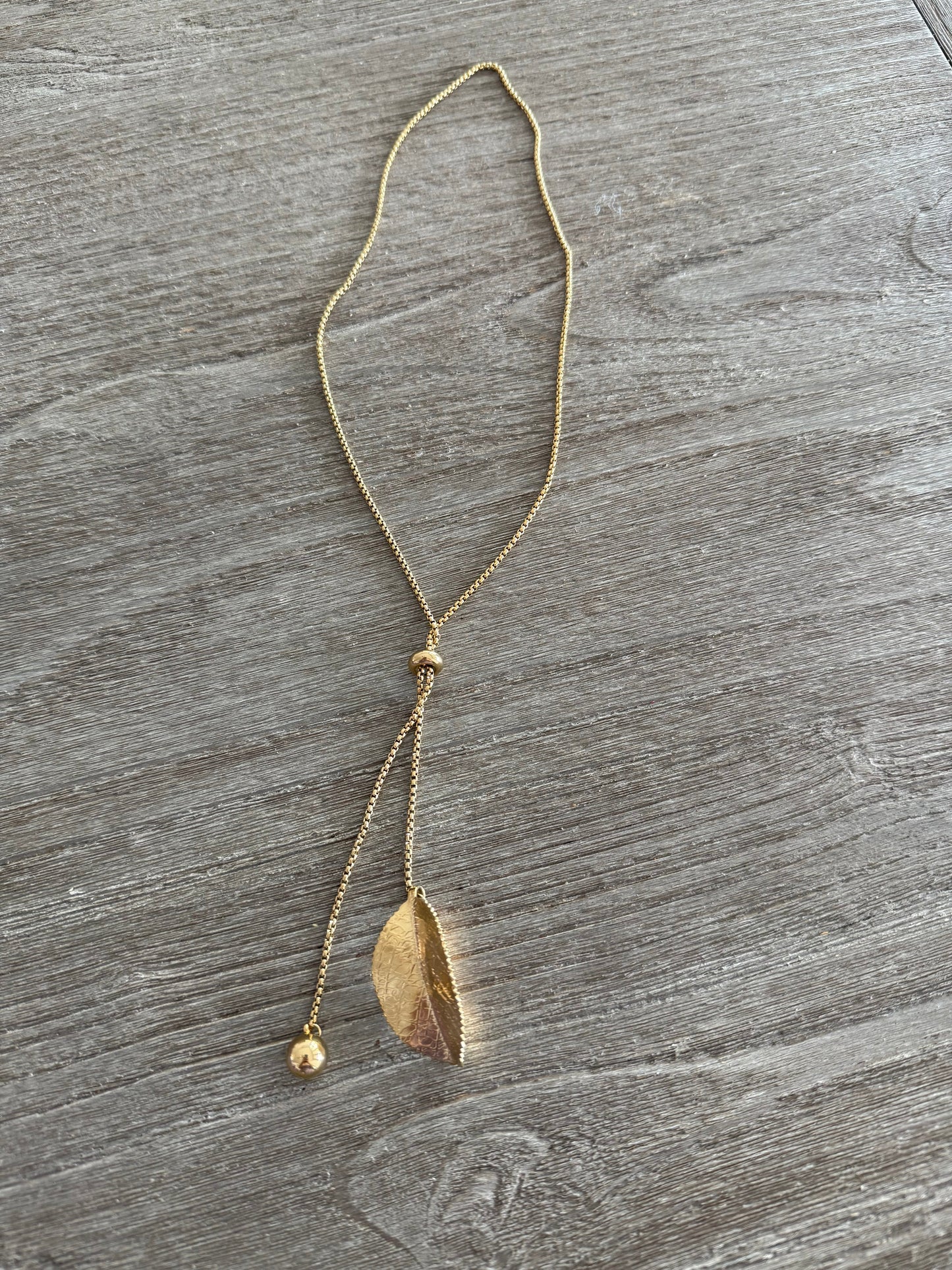 Leave Adjustable Necklace