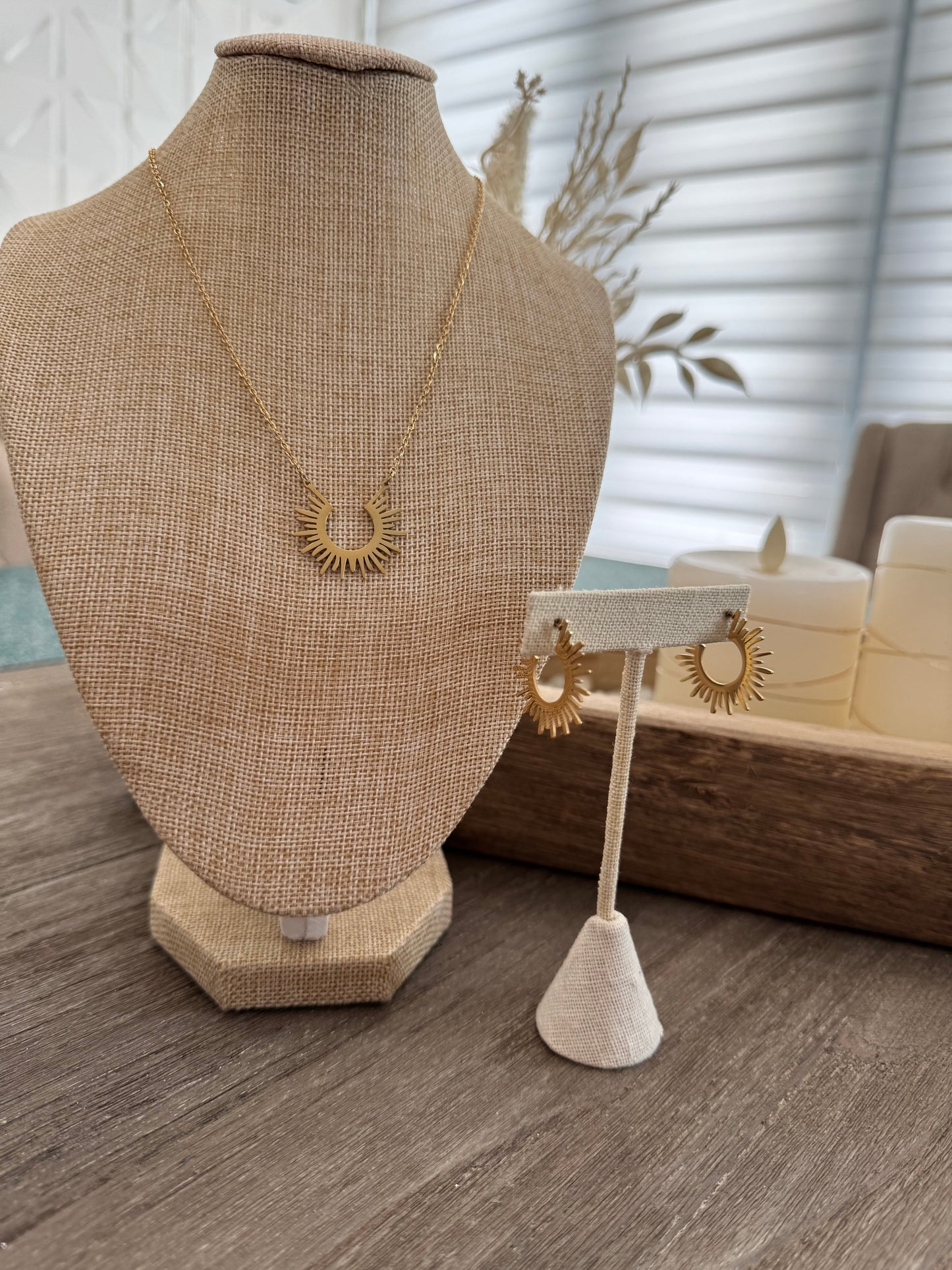 Radiant Sun Necklace & Earrings Set