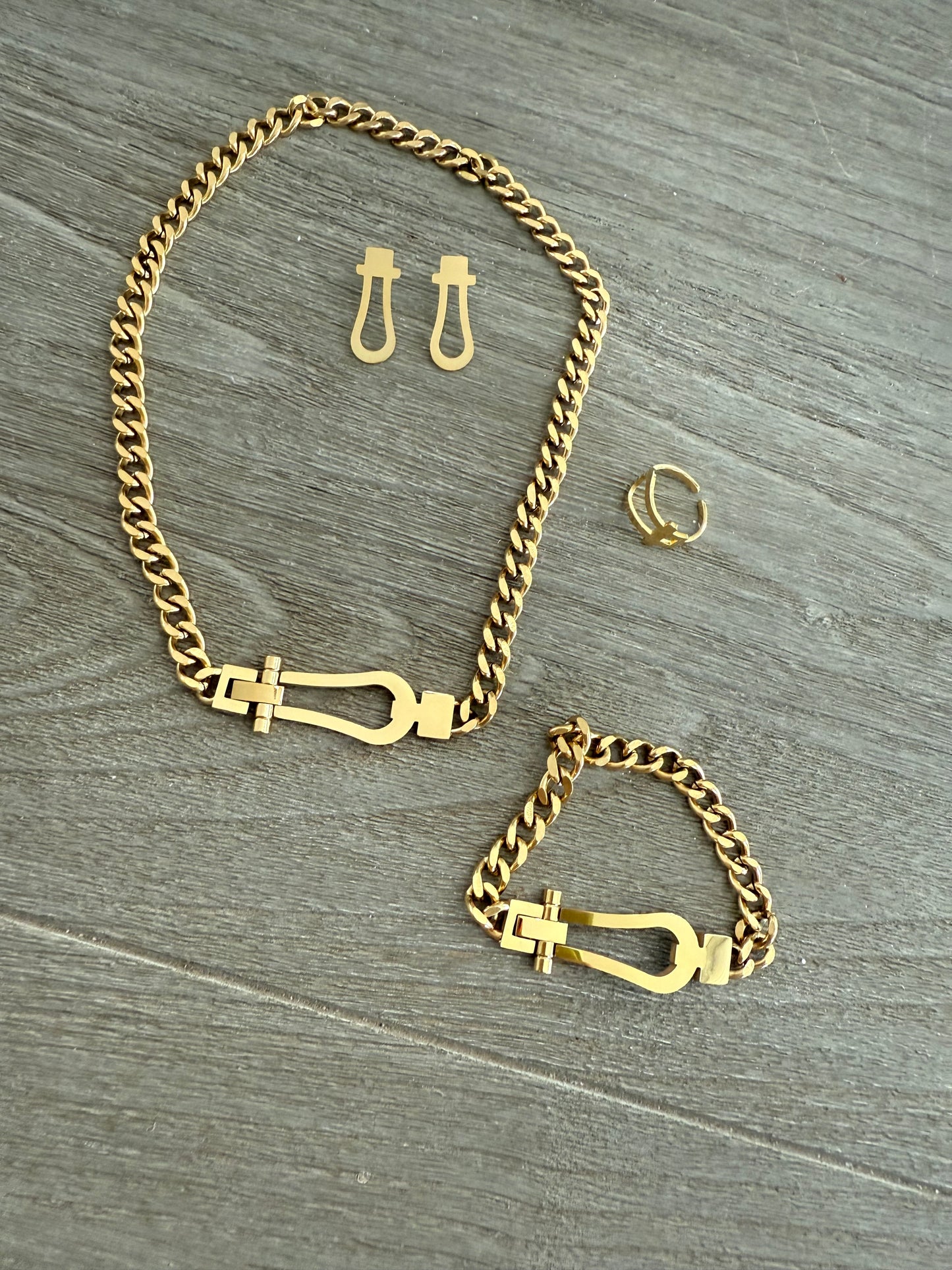 4 Pieces Fashion Set