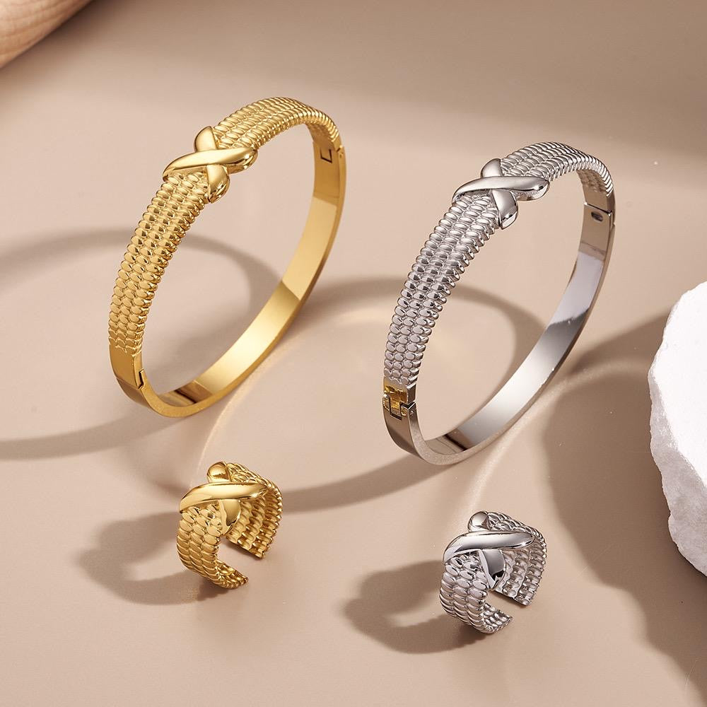 Bangle & Ring Set (Pick color)