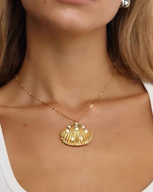 Oyster Pearl Necklace