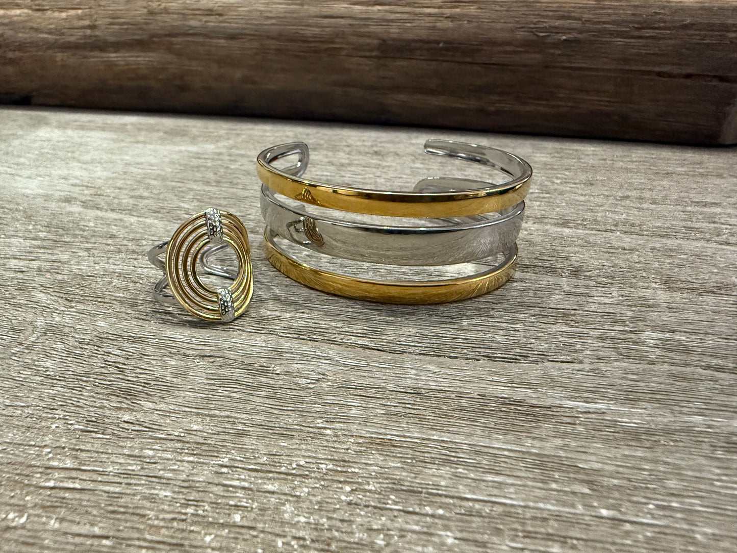 Two Tones Bangle