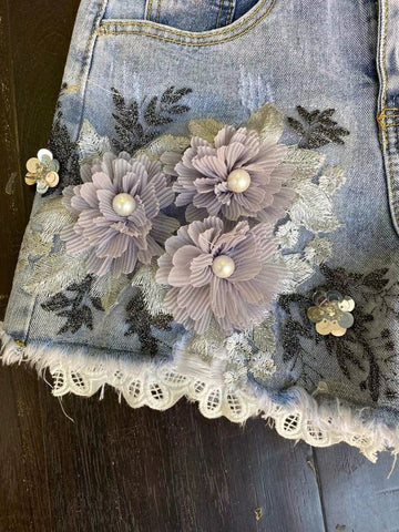 Handwork Embroidery Lace Trim Denim Shorts