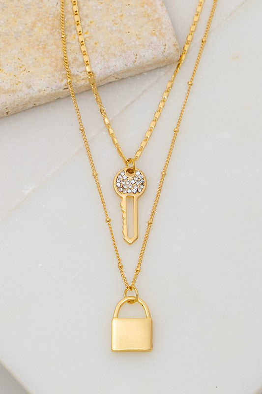 Rhinestone Key And Lock Pendant Necklace