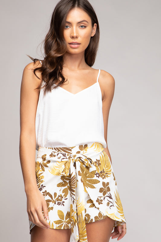 Leave Pattern Print Shorts