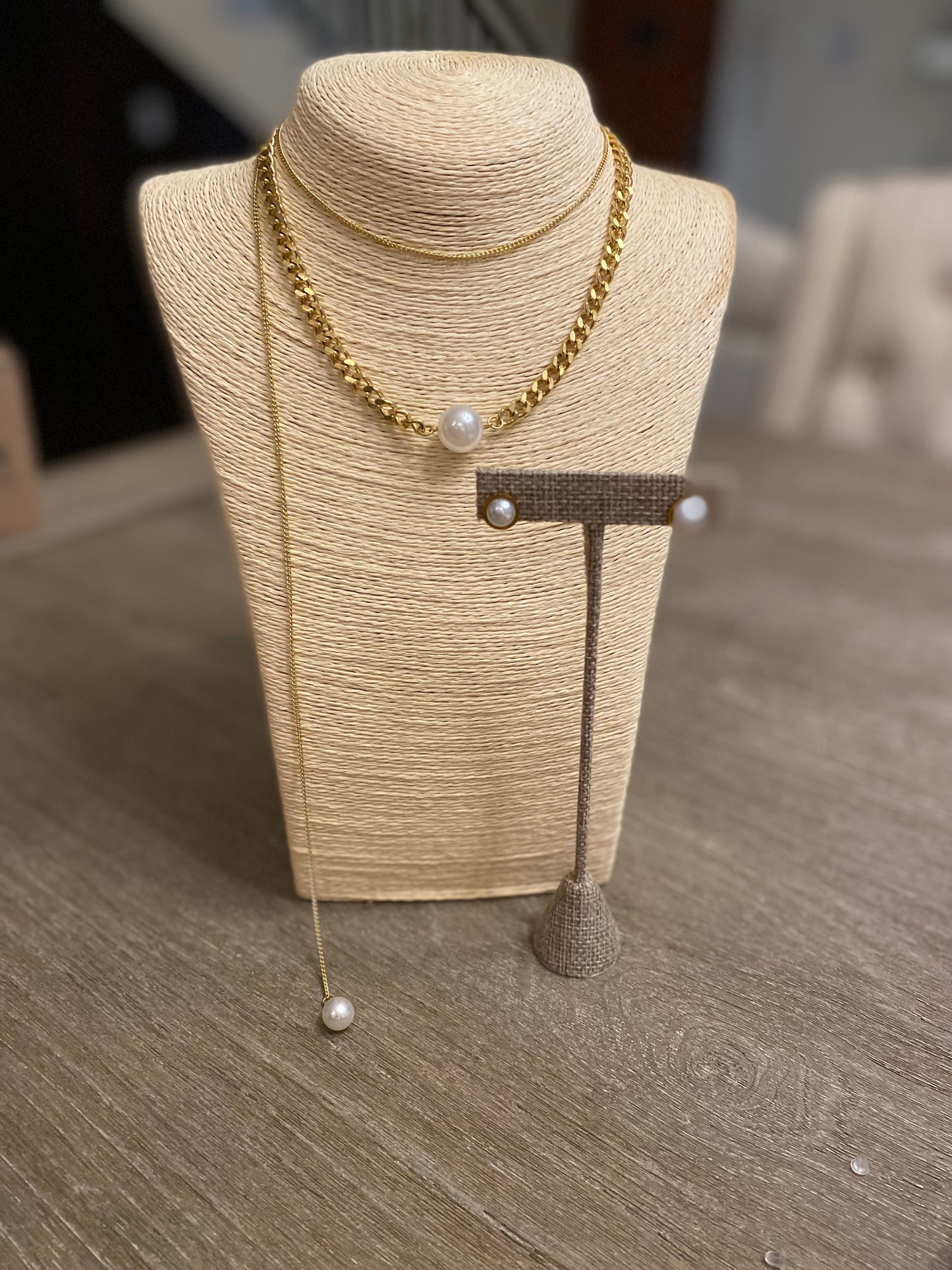 Stainless Steel Pearl detail Necklace Set